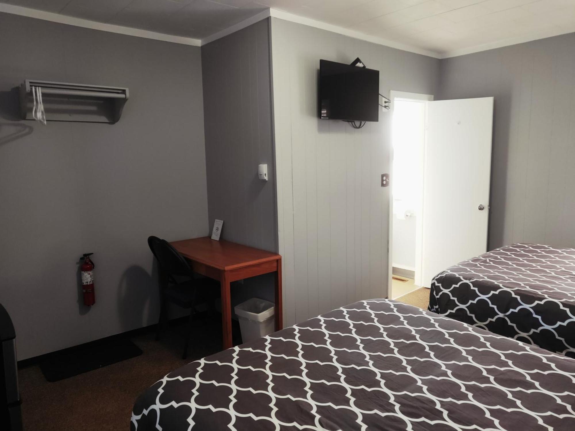 Melsask Motel Melville Екстер'єр фото