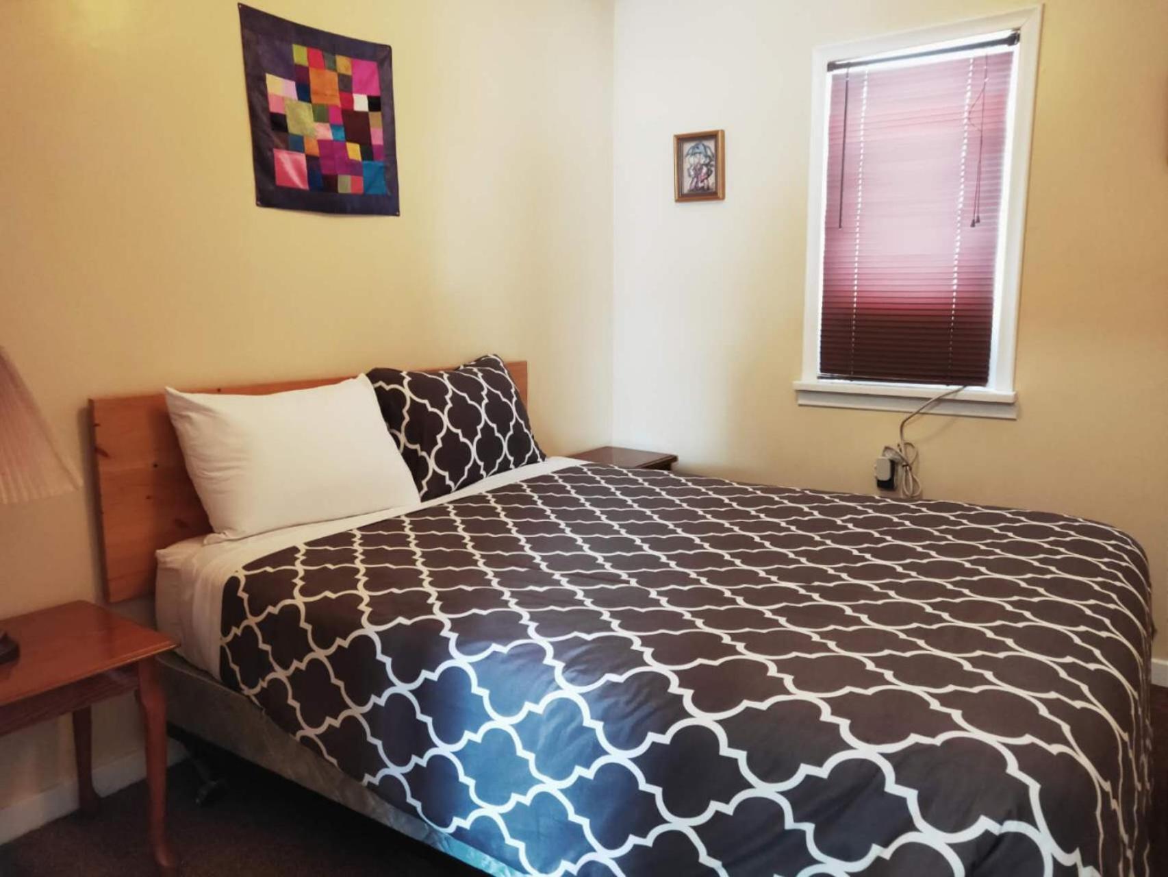 Melsask Motel Melville Екстер'єр фото