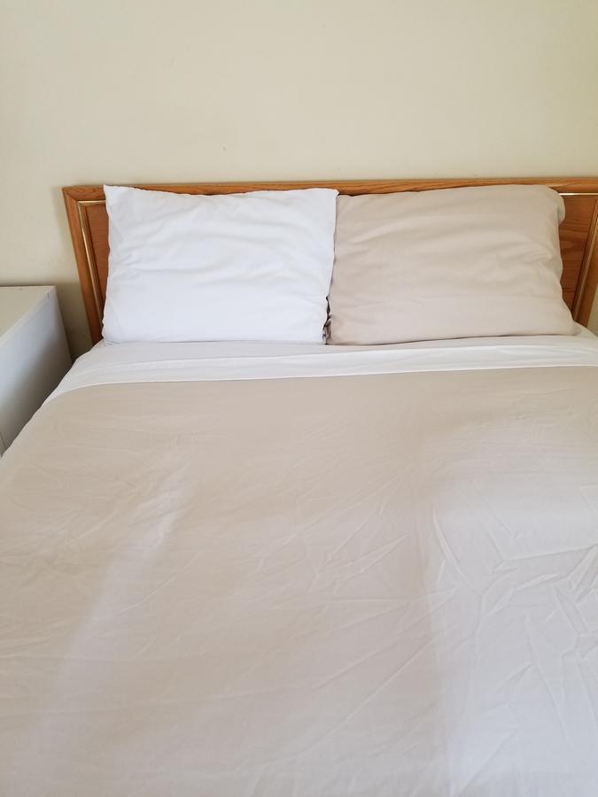 Melsask Motel Melville Екстер'єр фото