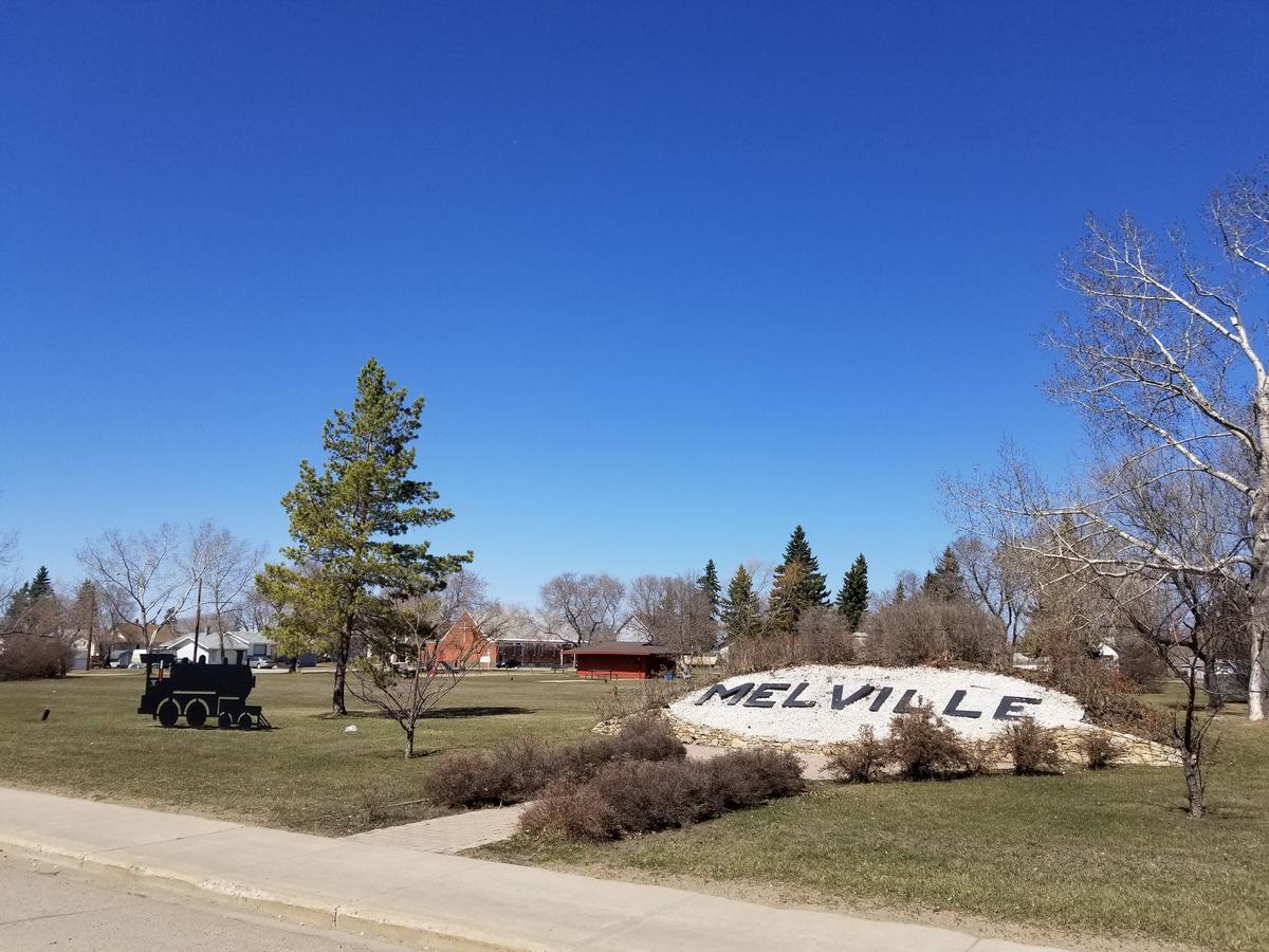 Melsask Motel Melville Екстер'єр фото