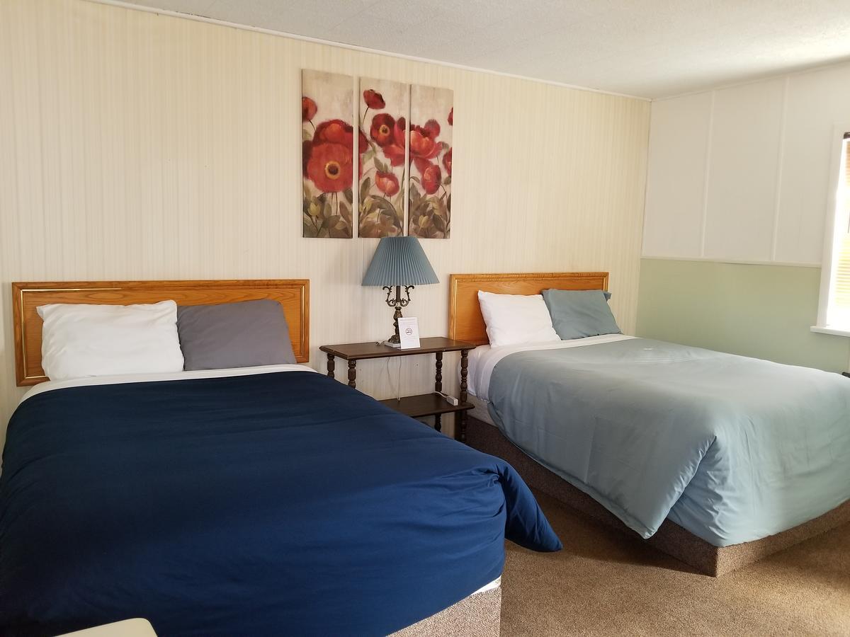 Melsask Motel Melville Екстер'єр фото